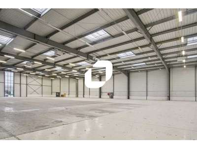 Location Locaux d'activités - Entrepôts au Mesnil-Amelot