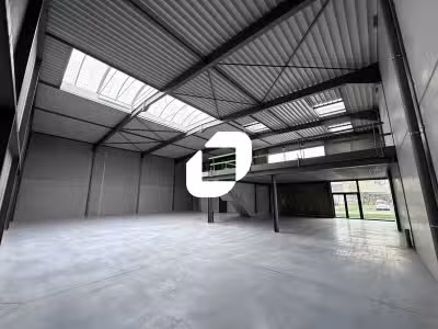 A louer Local d'activité 1237m² Le mesnil amelot