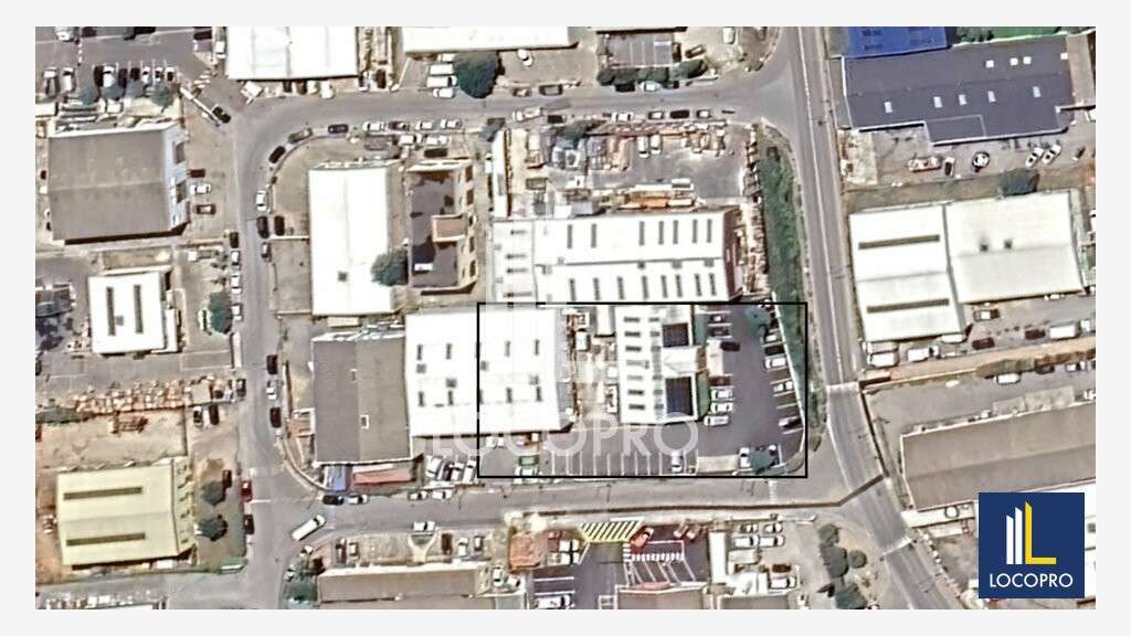 Location local d'activité 800m²  au Muy