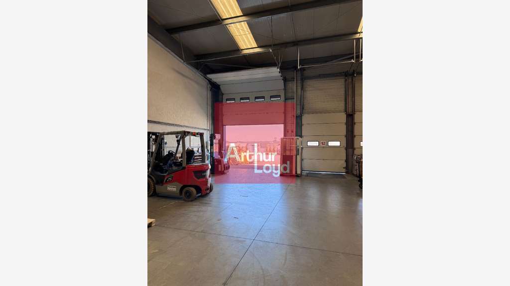 Local logistique 5000m² à louer le Passage d'Agen