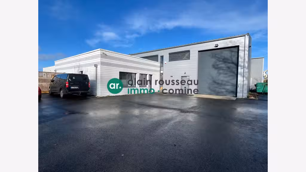 Loue local d'activité 475m² le Plessis Grammoire