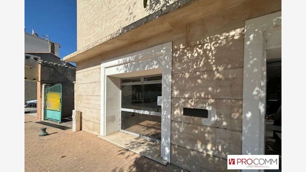 LE PONTET - BUREAUX à louer