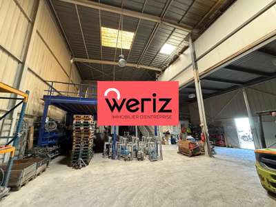 Location Locaux d'activités - Entrepôts au Rove