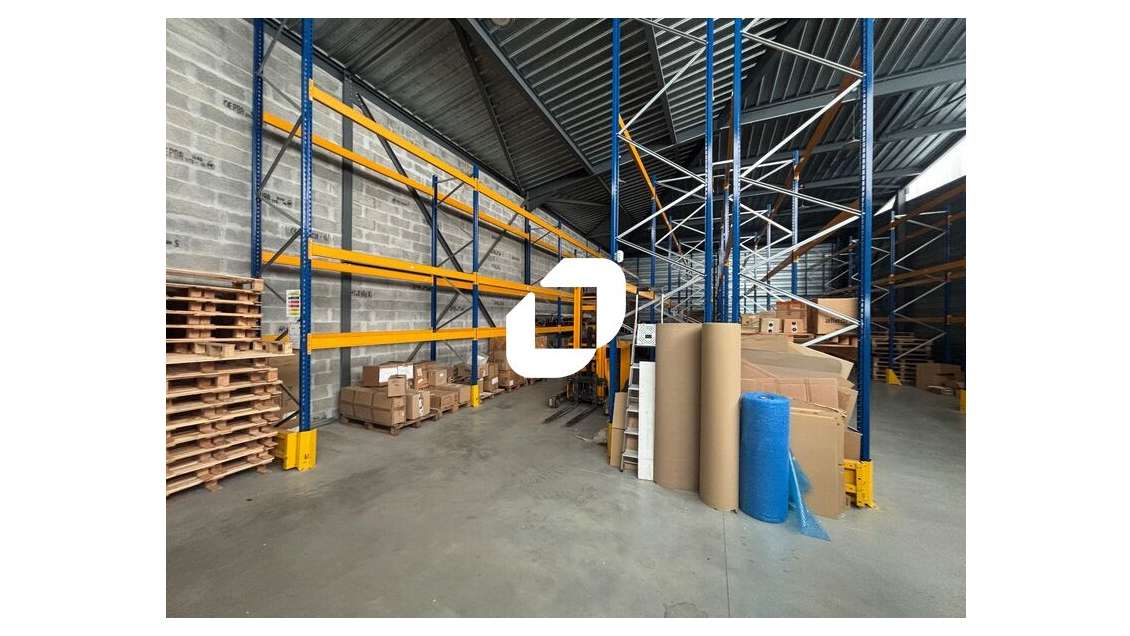 A louer Local d'activité 250m² Le taillan medoc