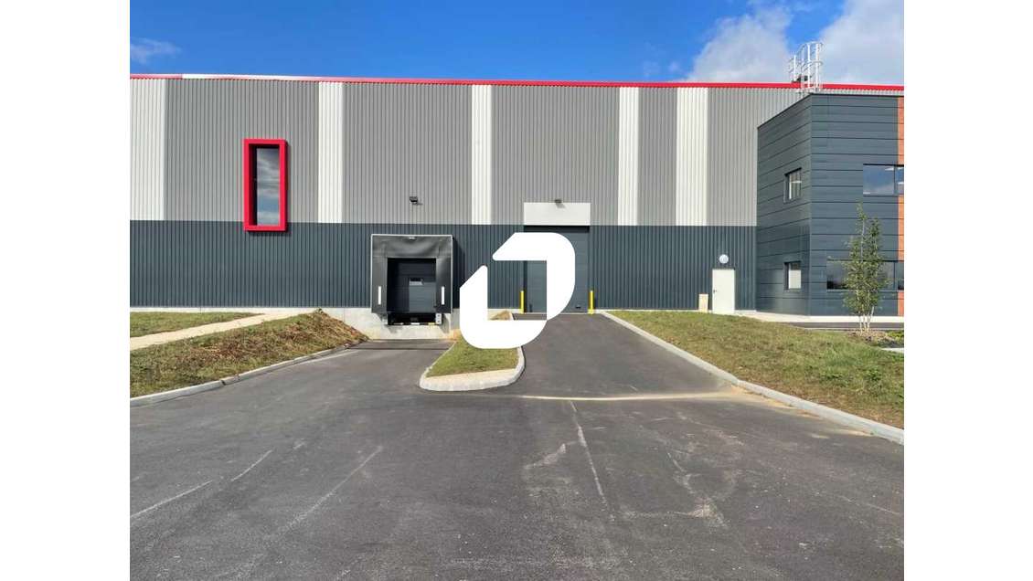 A louer Local d'activité 1307m² Le thillay