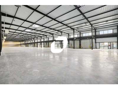 Location Locaux d'activités - Entrepôts au Thillay