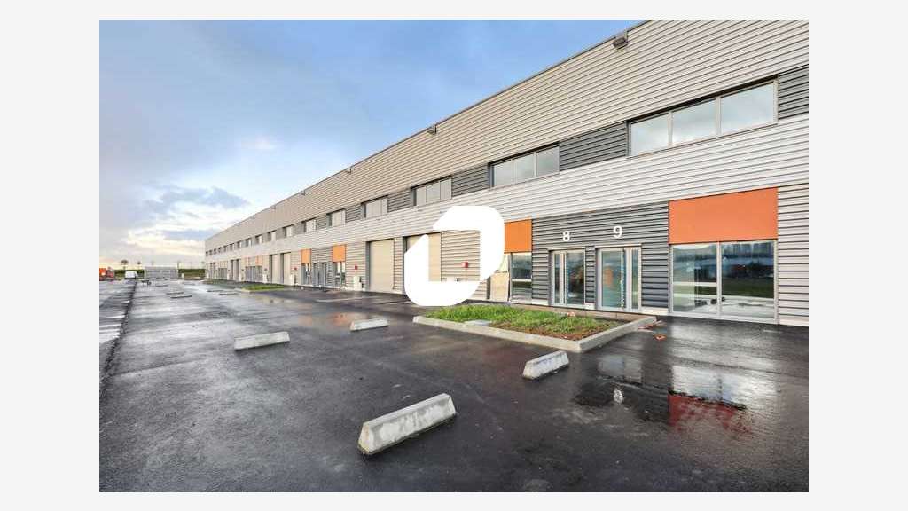 A louer Local d'activité 360m² Le thillay