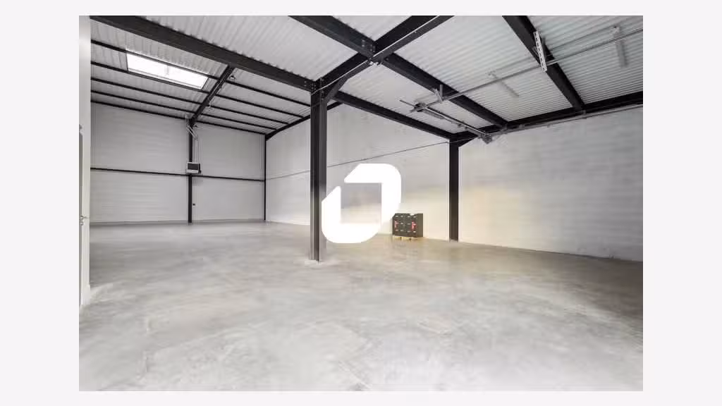 A louer Local d'activité 6020m² Le thillay