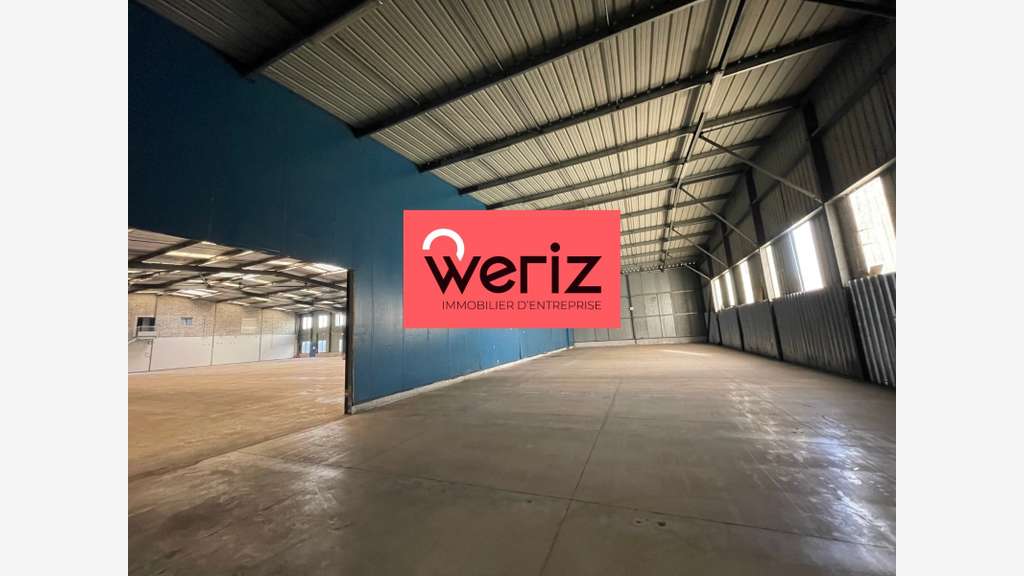 A louer entrepôt 4803m² près d' Aix-en-Provence