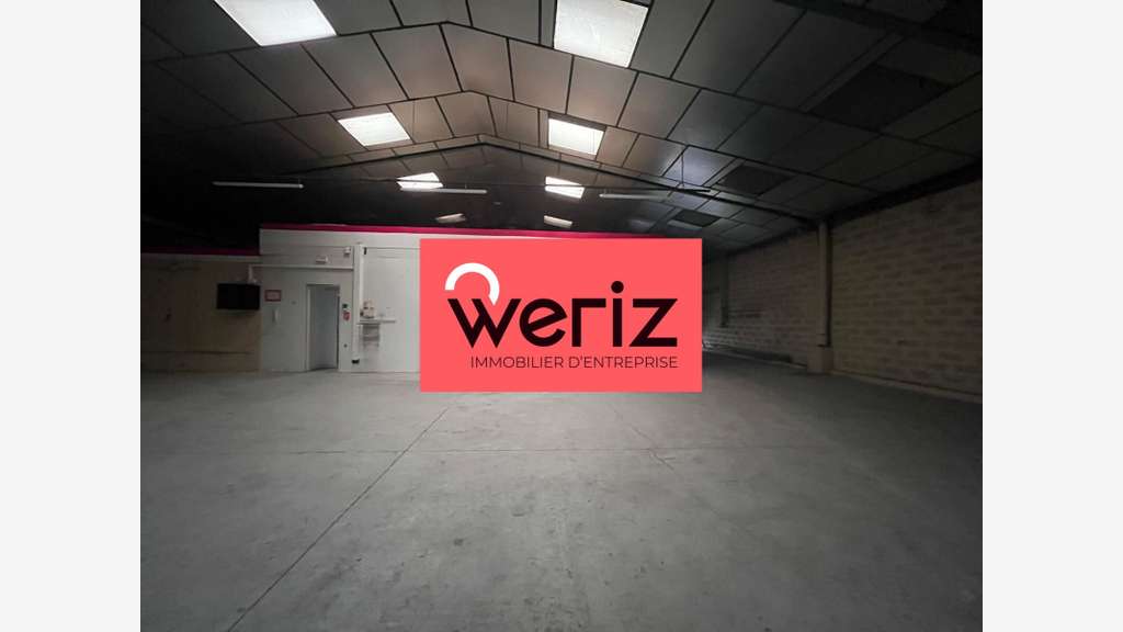 Location entrepôts 377m² à Aix-en-Provence