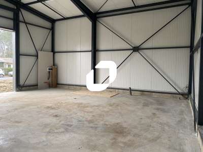 Location Locaux d'activités - Entrepôts à Léognan