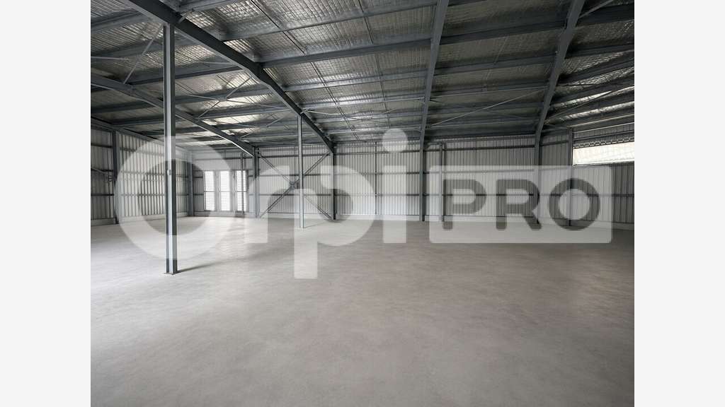 Entrepôt 175m² à louer Les Abymes Petit-Pérou