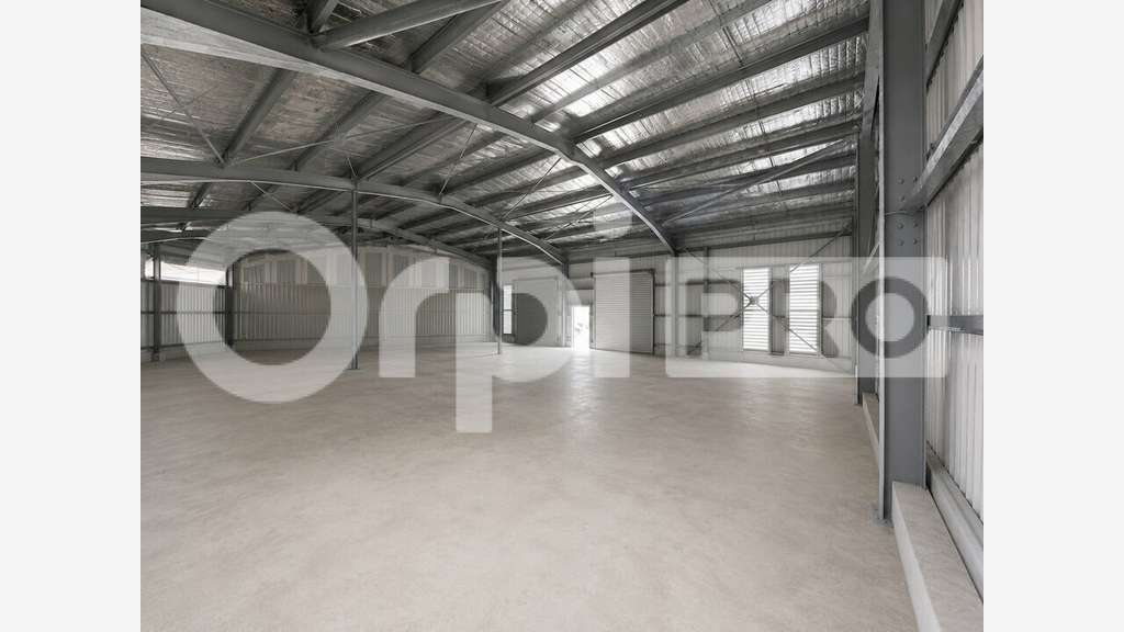 Entrepôt 175m² à louer Les Abymes Petit-Pérou