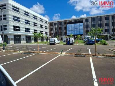 A louer local professionnel 80m² RDC aux Abymes