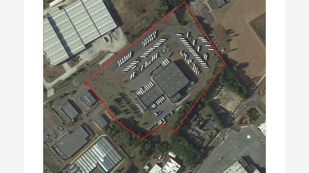 À vendre ou à louer – Site industriel de 7 900 m² 