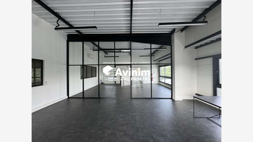 A louer local 257m² Les Pavillons-sous-Bois