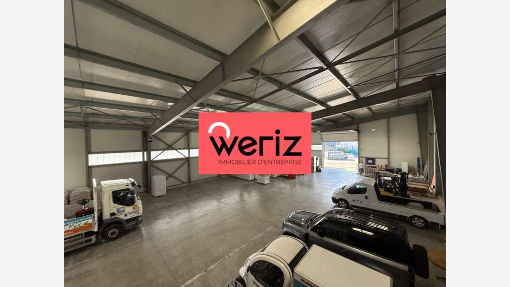 A louer local 480m² ZAC de Plan de Campagne