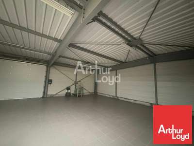 Location Locaux d'activités - Entrepôts aux Sables-d'Olonne