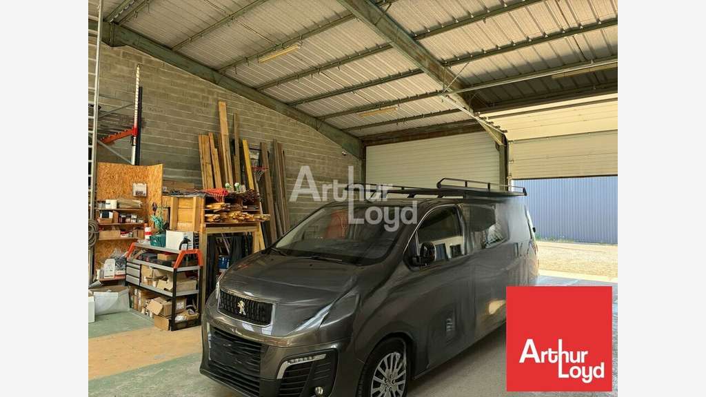 A louer local d'activité 340m² aux Sables d'Olonne