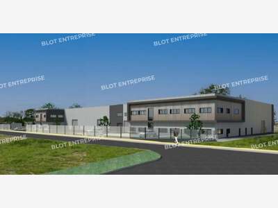 A louer locaux d'activités 4 000m² Les Sorinières