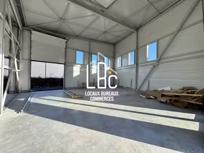 Local d'activité à louer 169m² Les Sorinières 