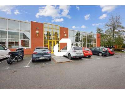 Location Locaux d'activités - Entrepôts aux Ulis