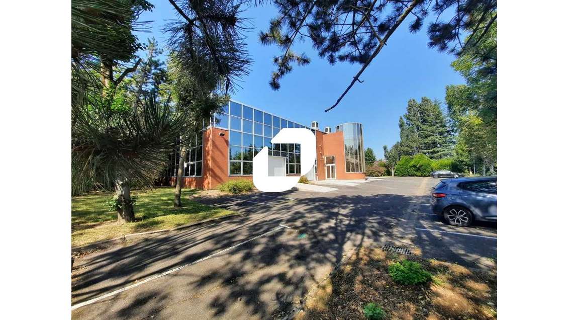 A louer Local d'activité 644m² Les ulis