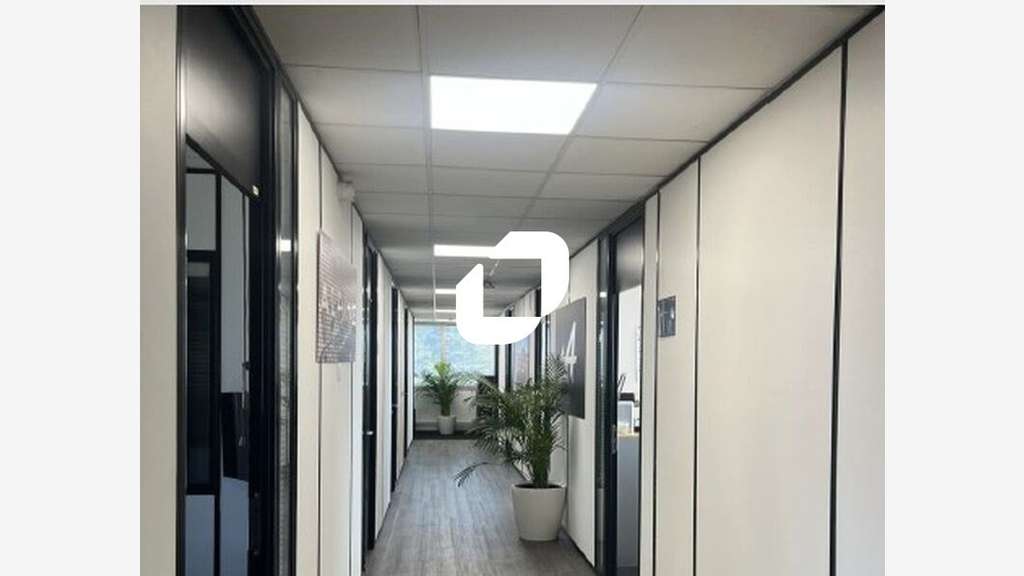 A louer Local d'activité 410m² Les ulis