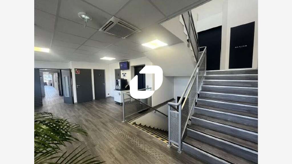 A louer Local d'activité 410m² Les ulis