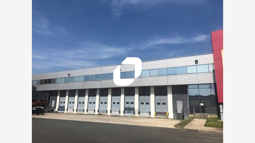 A louer Local d'activité 8577m² Les ulis