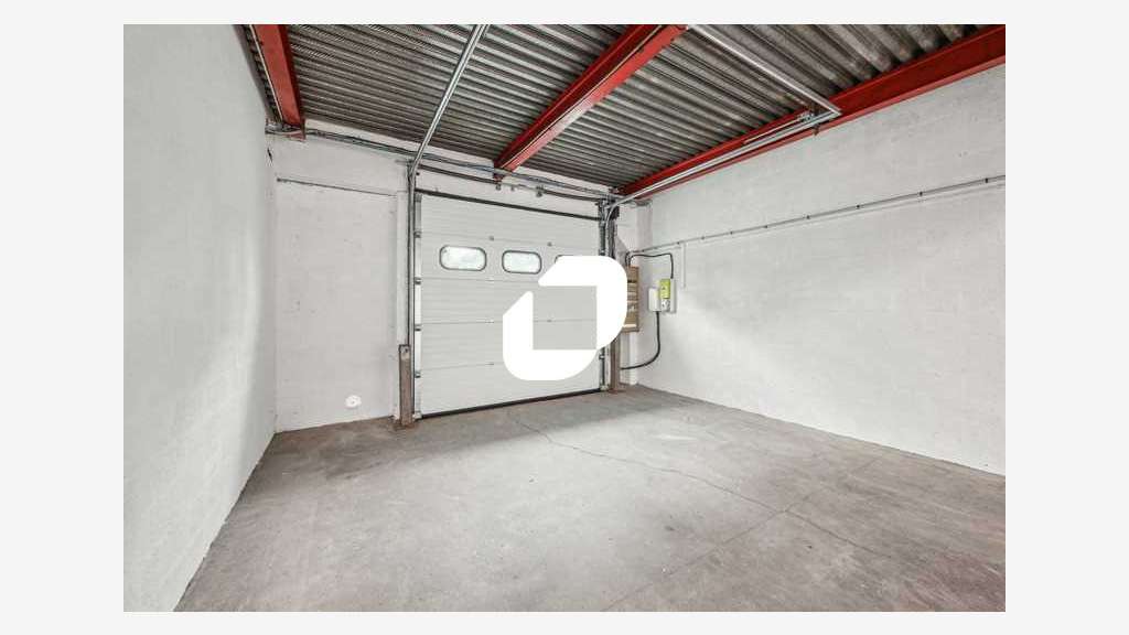 A louer Local d'activité 350m² Les ulis