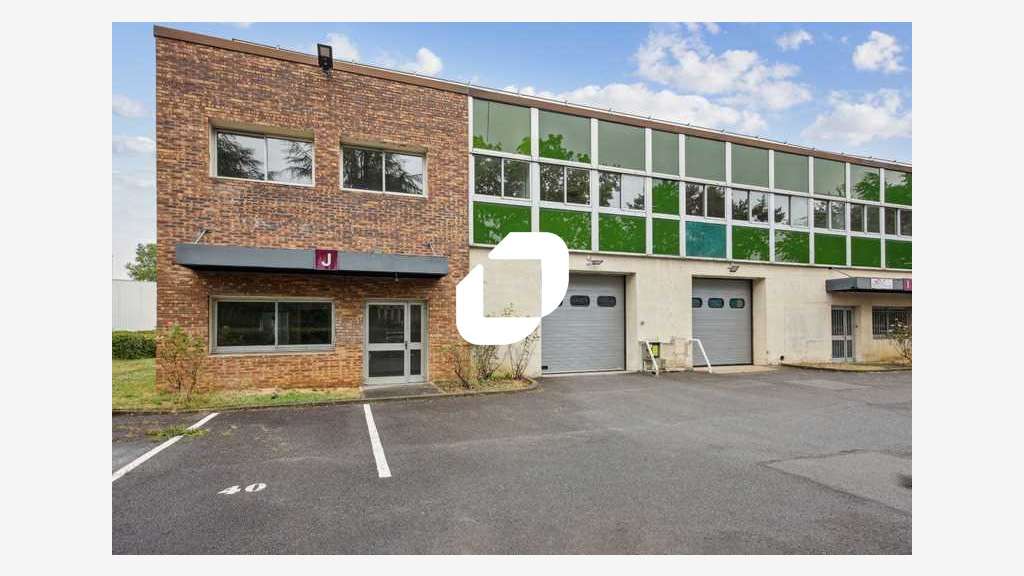 A louer Local d'activité 350m² Les ulis