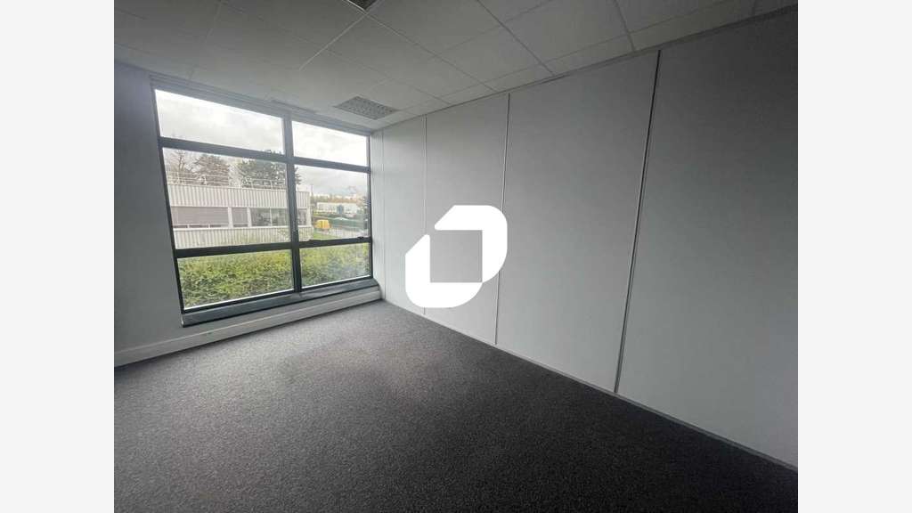 A louer Local d'activité 182m² Les ulis