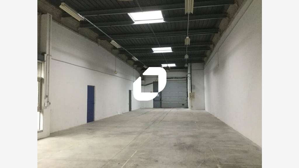 A louer Local d'activité 3106m² Les ulis