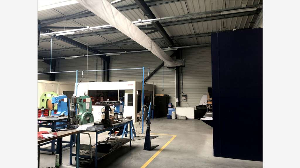 A louer local d'activités de 890m² proche Toulouse