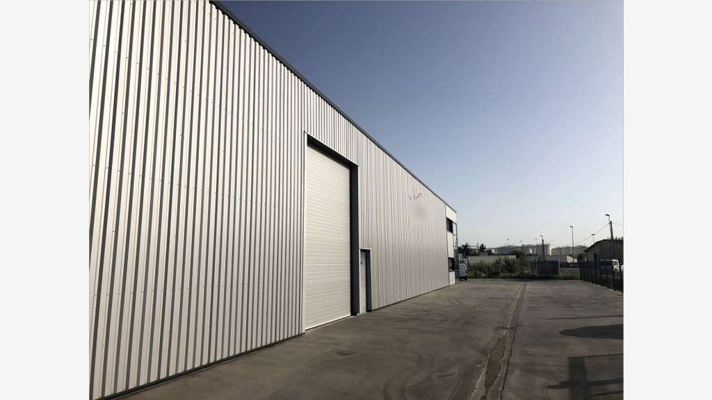 A louer local d'activités de 890m² proche Toulouse