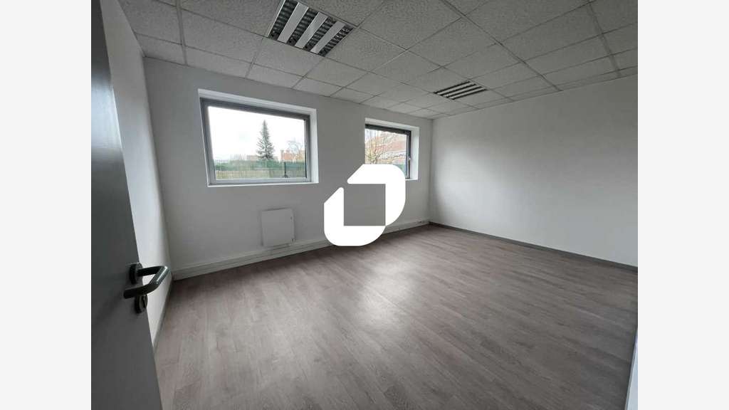 A louer Local d'activité 1300m² Lesquin
