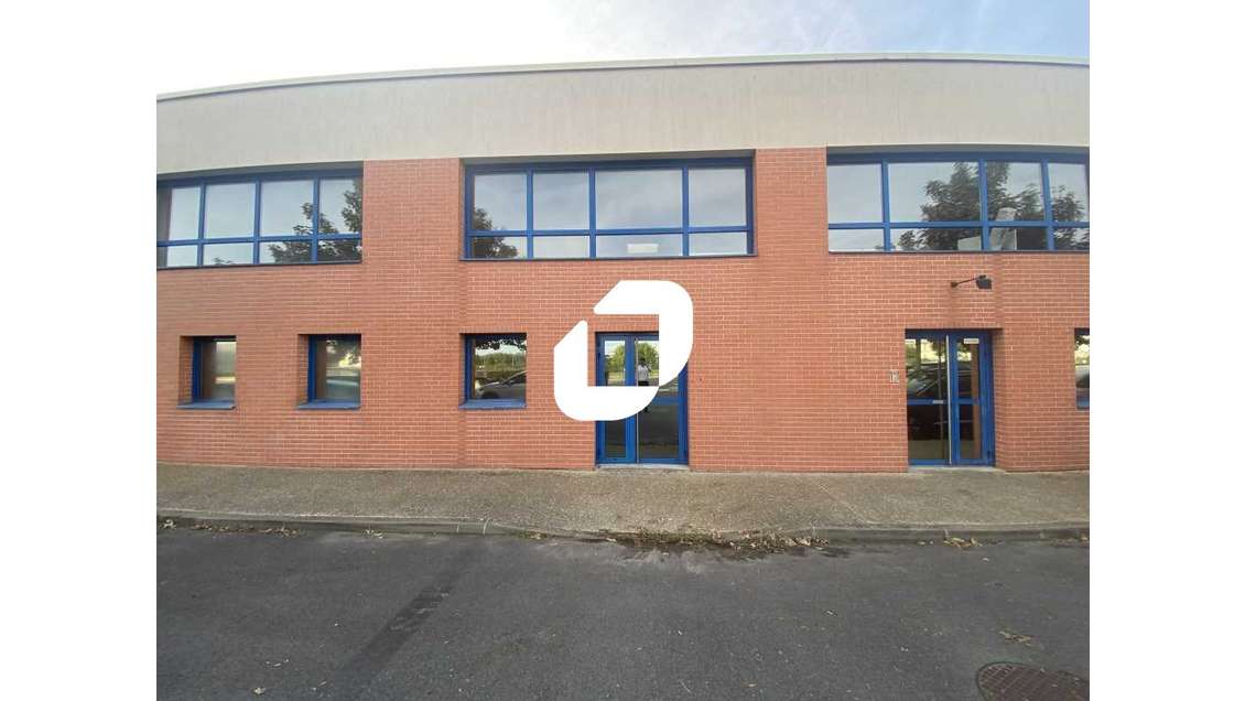 A louer Local d'activité 356m² Lieusaint