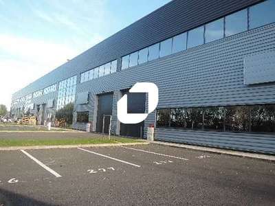 Location Locaux d'activités - Entrepôts à Lieusaint