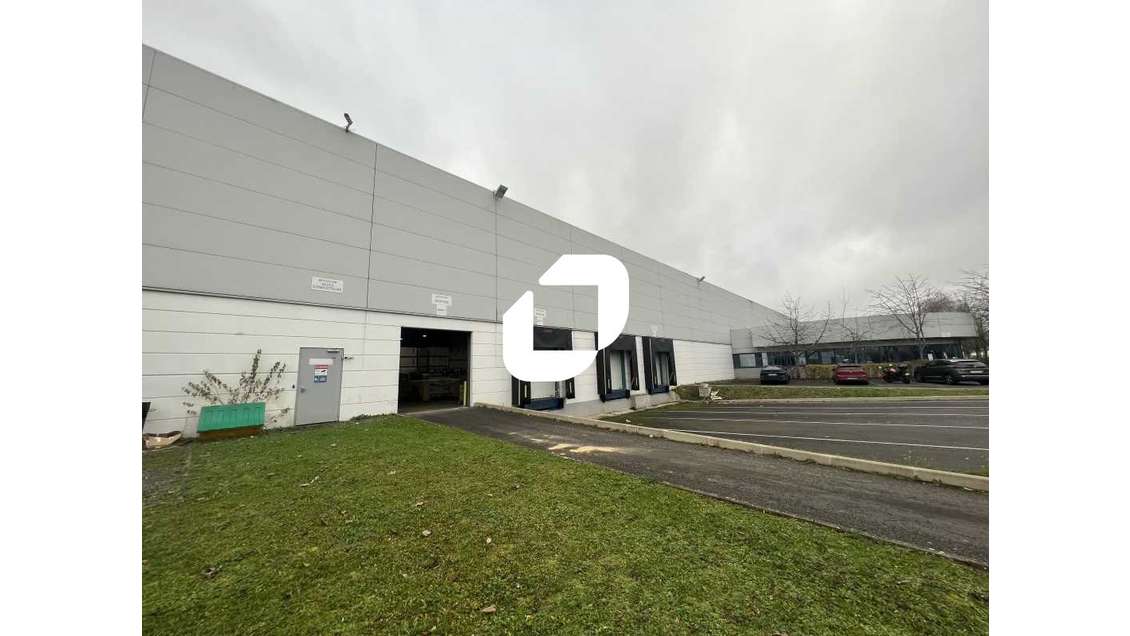A louer Local d'activité 3883m² Lieusaint