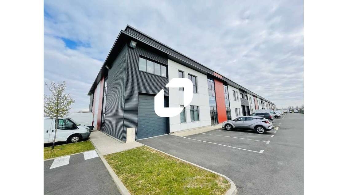 A louer Local d'activité 229m² Lieusaint