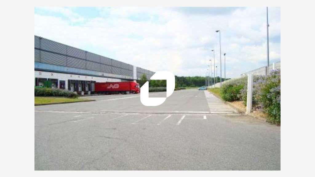 A louer Local d'activité 48811m² Lieusaint