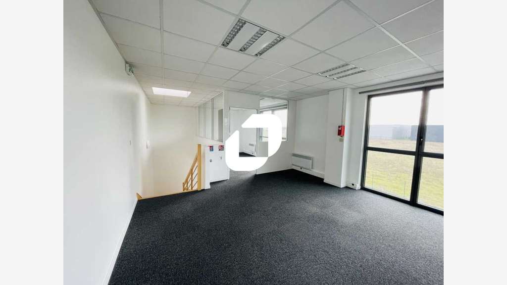 A louer Local d'activité 186m² Lieusaint