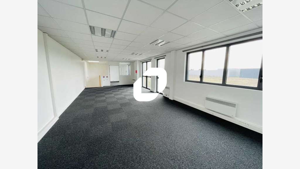 A louer Local d'activité 186m² Lieusaint