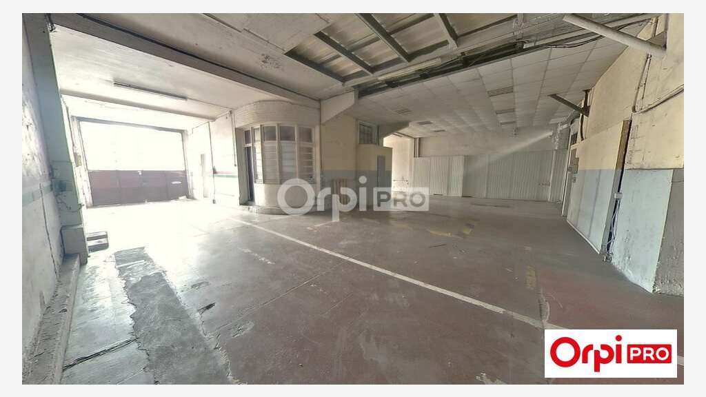 A louer local 560m² Lille axe majeur