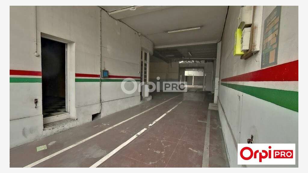 A louer local 560m² Lille axe majeur