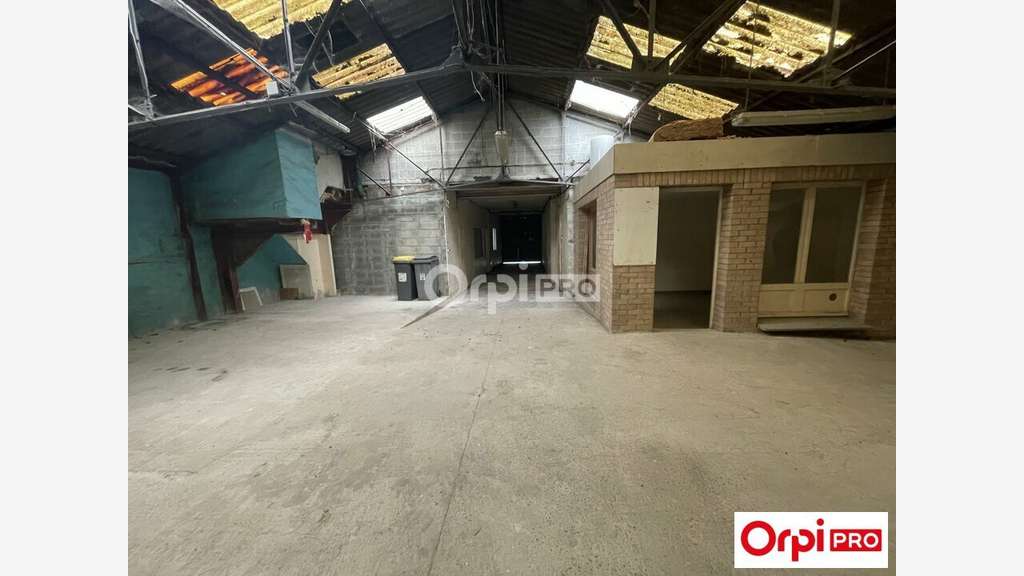 Loue local d'activité bureaux 312m² Lille (59000)