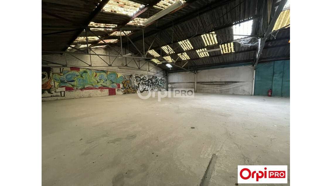 Loue local d'activité bureaux 312m² Lille (59000)