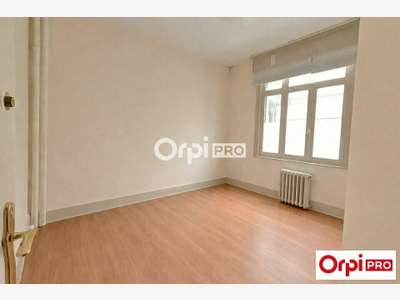 A louer local professionnel 127m² à Lille (59000)