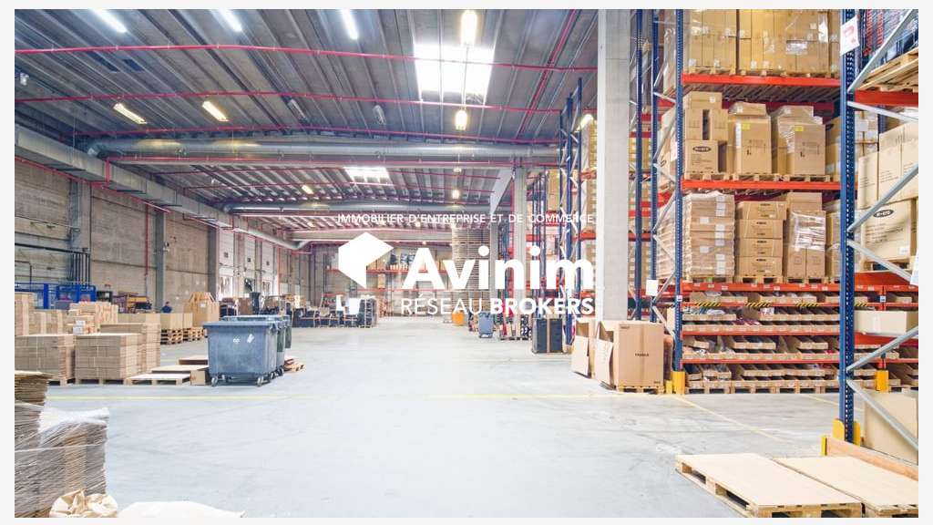 Plateforme logistique à louer aux portes de Lille